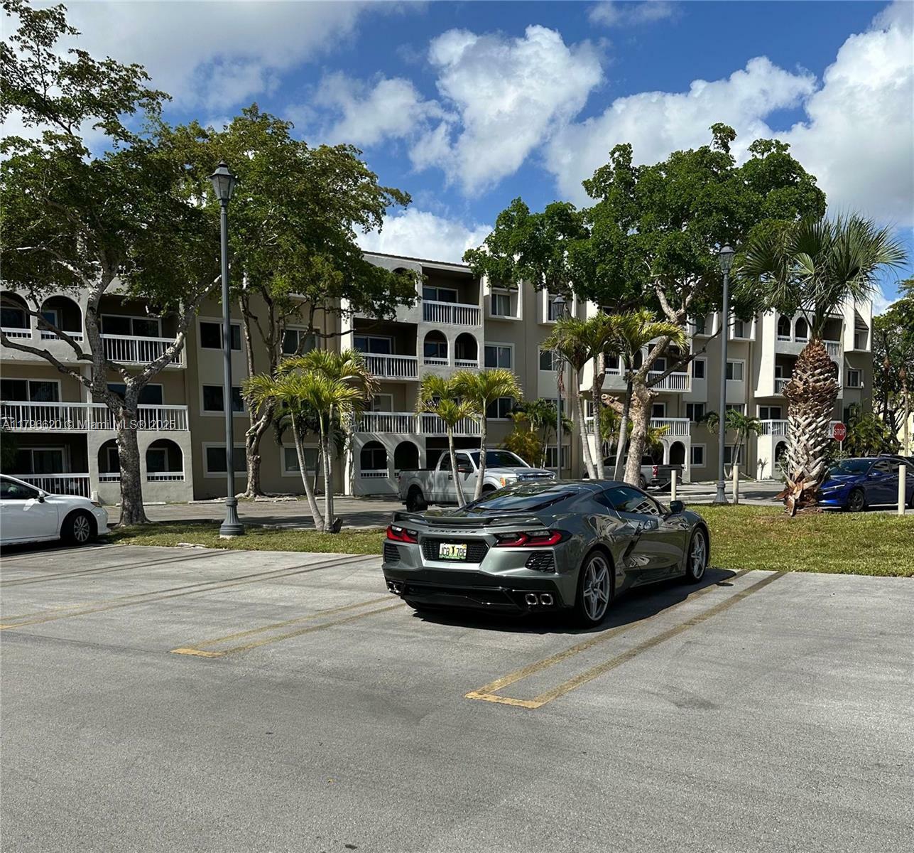 Property Photo: 7701 Camino Real A-401 FL 33143