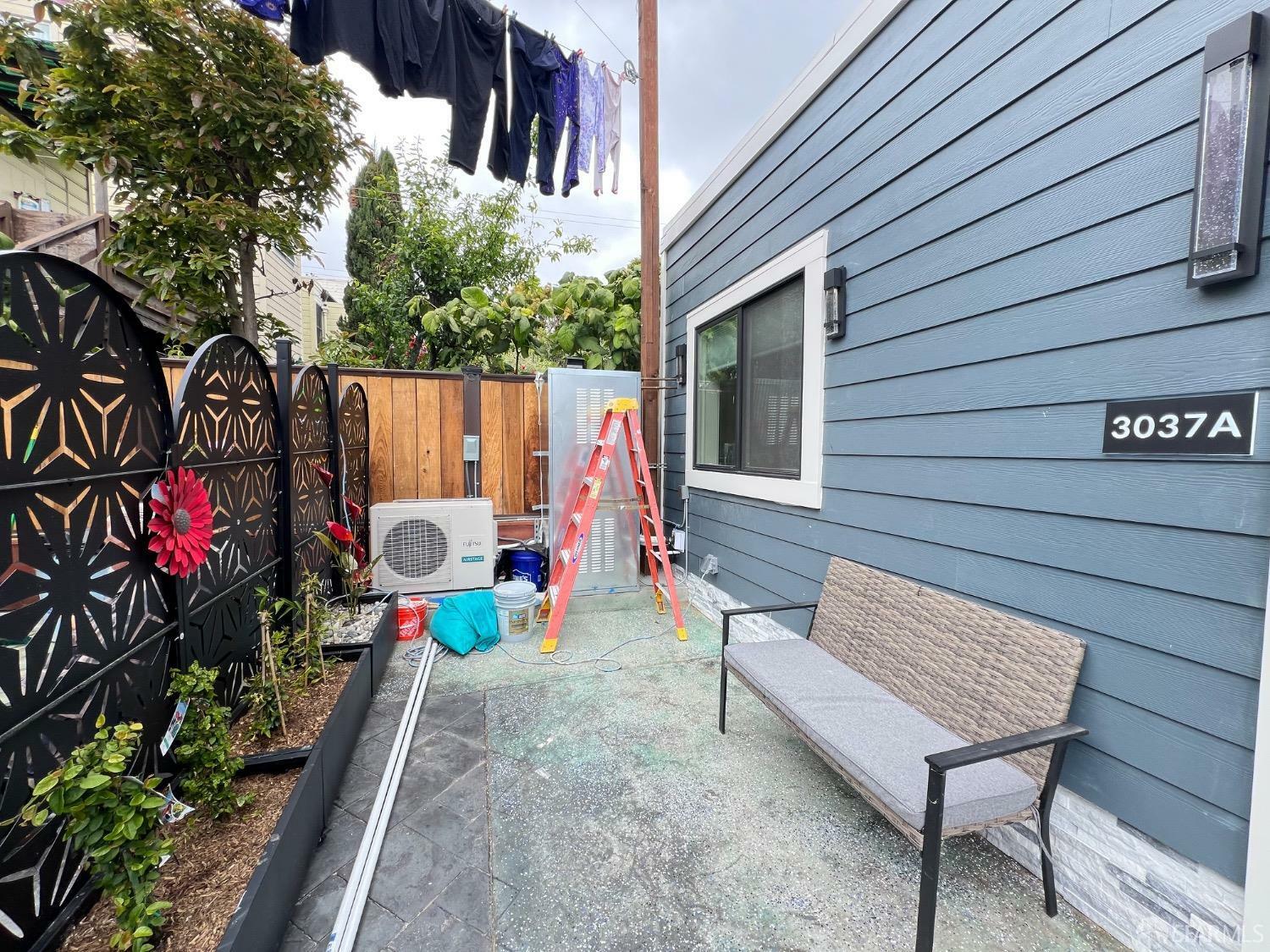 Property Photo: 3037 Harrison Street 3037A CA 94110