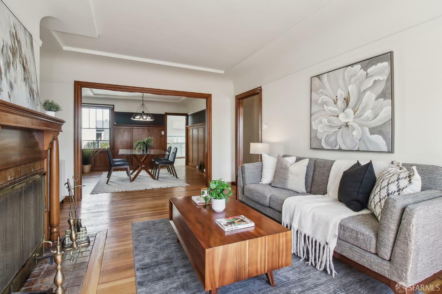 Property Photo: 306 Hale Street CA 94134