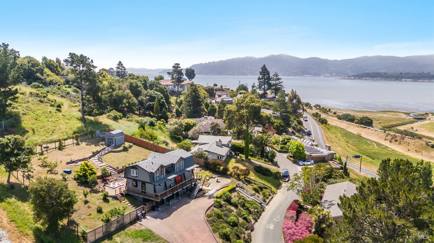 Property Photo: 202 Trestle Glen Terrace CA 94920