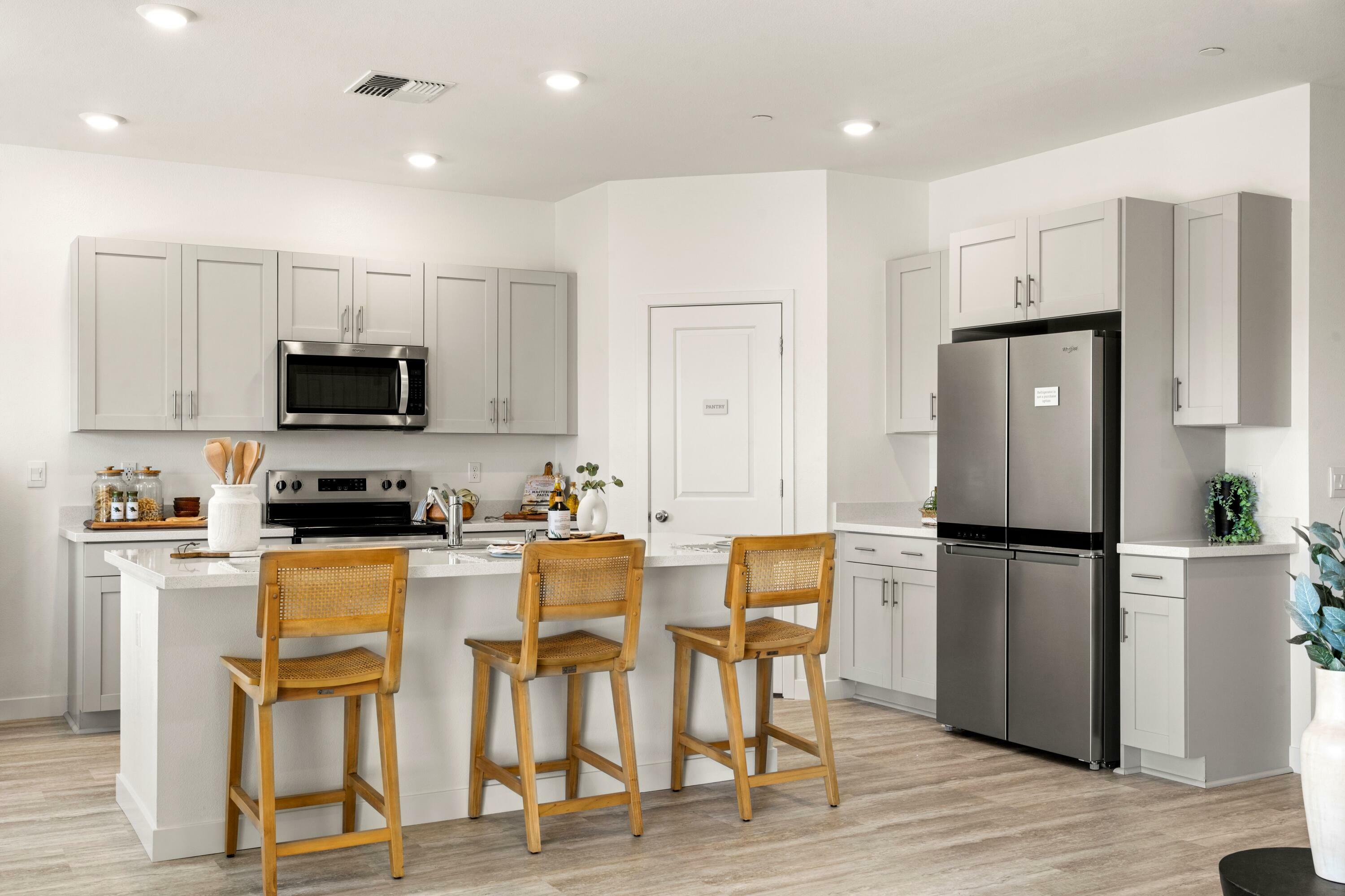 Property Photo: 2587 Seiad Street CA 96002