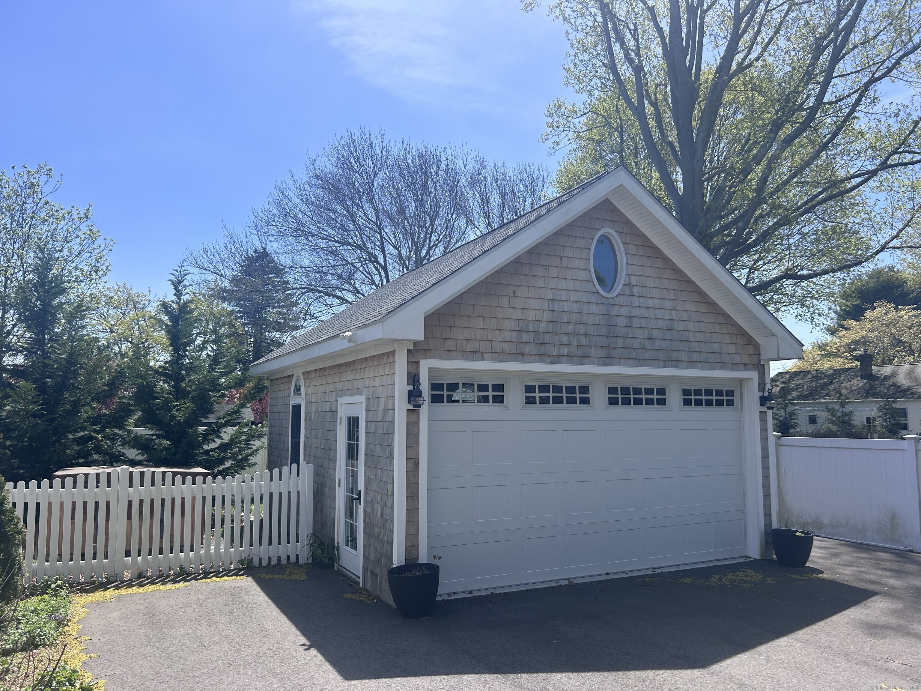 Property Photo: 26 College Street CT 06475