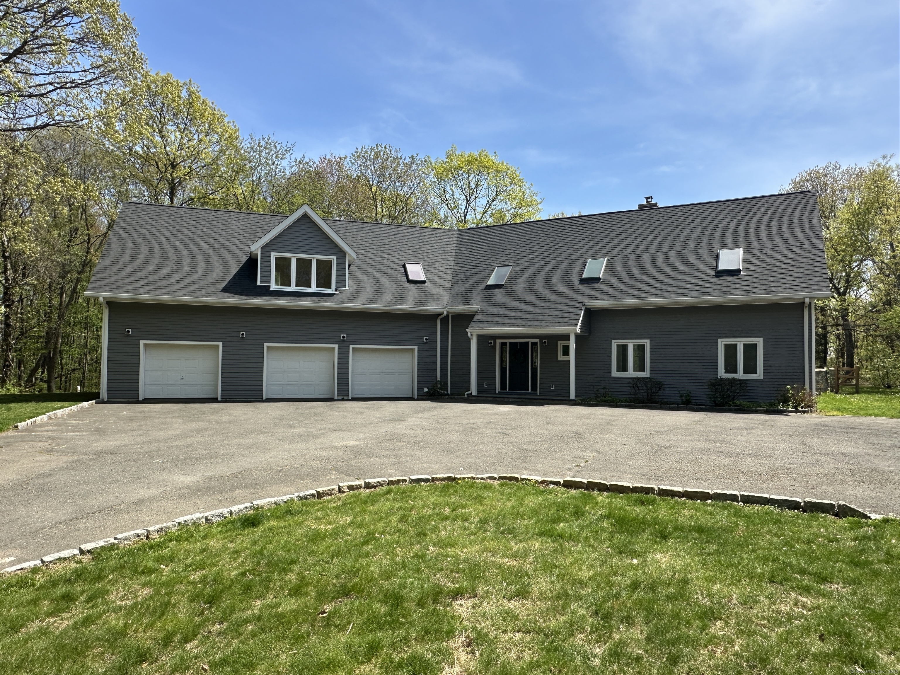 Property Photo: 28 Drewbarrie Lane CT 06612