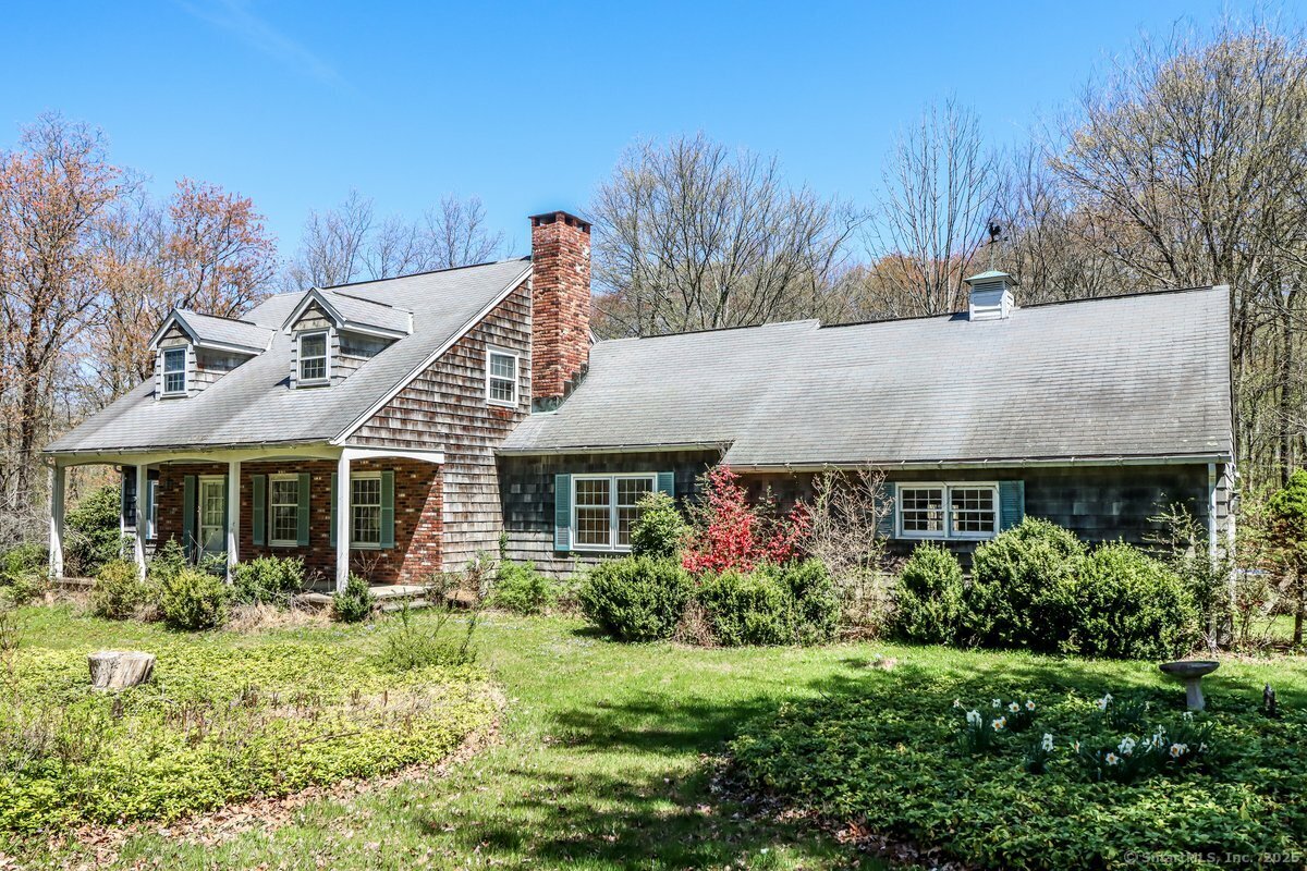 Property Photo: 10 Meadow Lane CT 06784