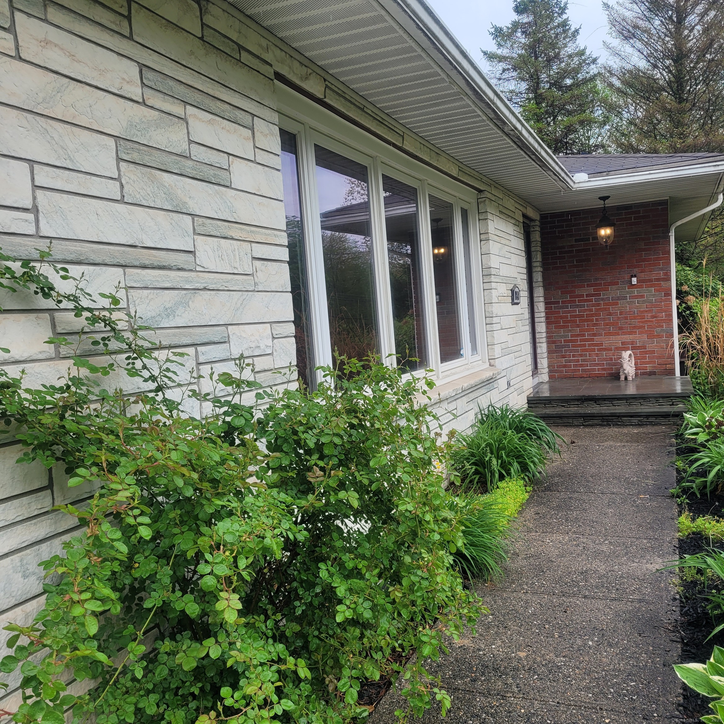 Property Photo: 1848 Waterbury Road CT 06410