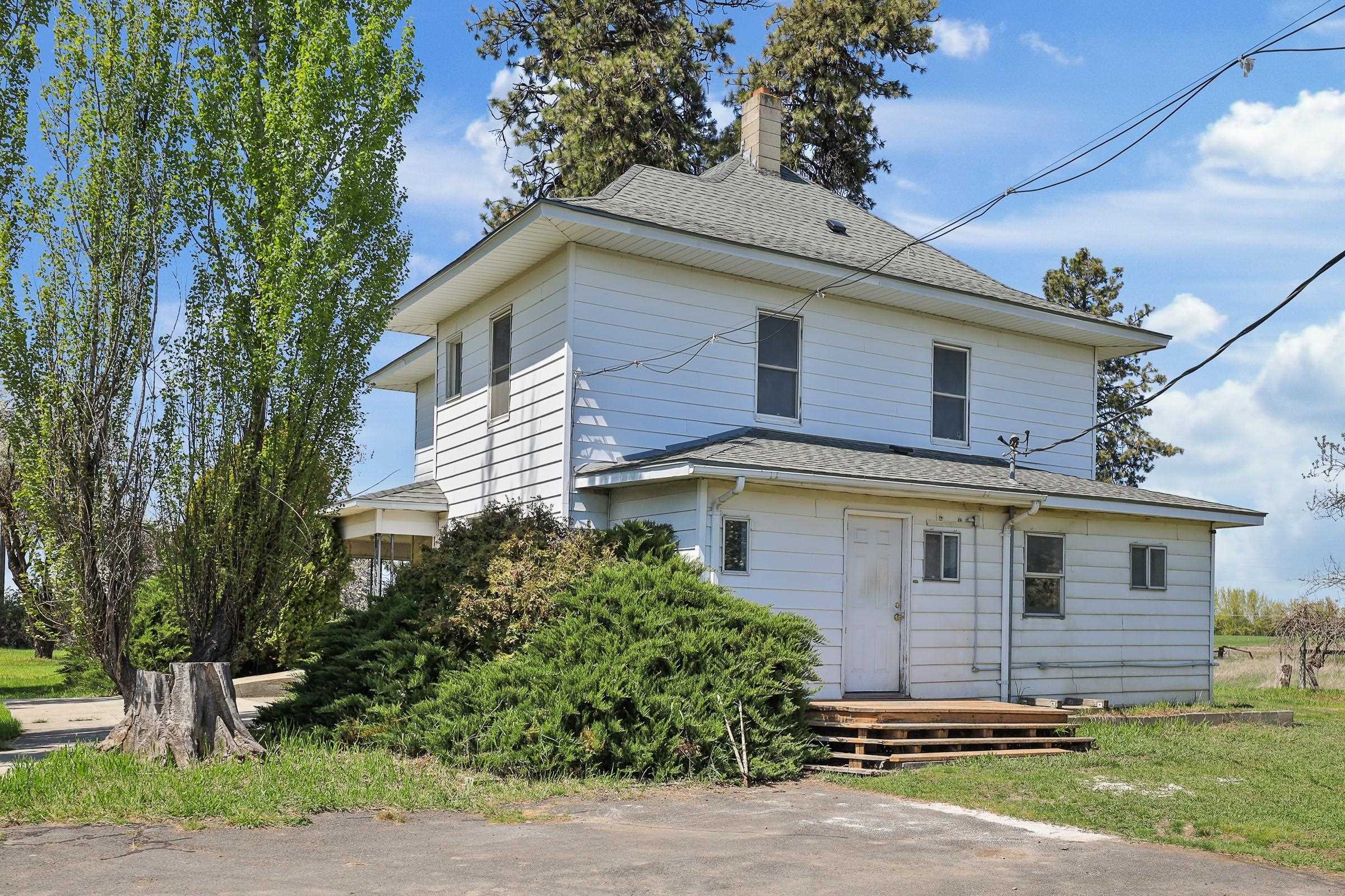 Property Photo: 11607 S Hatch Rd WA 99224