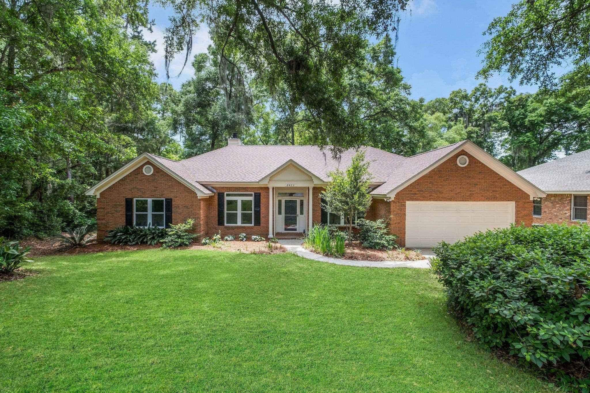 Property Photo: 2975 Compton Way FL 32309