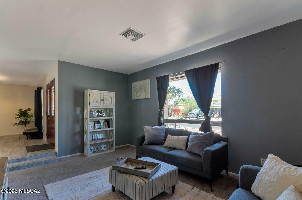 Property Photo: 7640 E Dos Mujeres Road AZ 85715