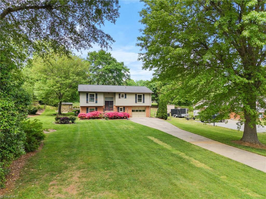 Property Photo: 4904 Kacia Court NC 27407