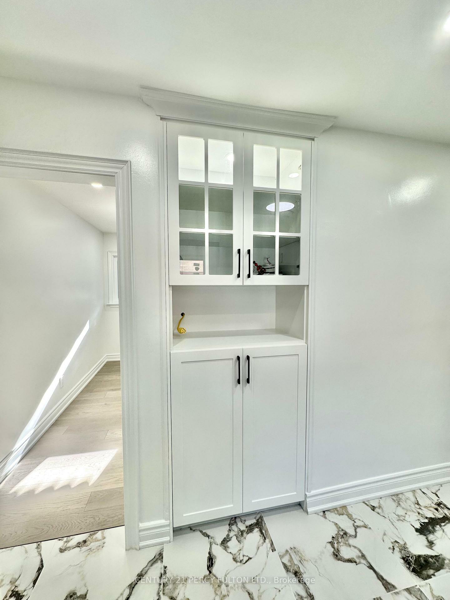 Property Photo: 97 Foxridge Drive ON M1K 2G4