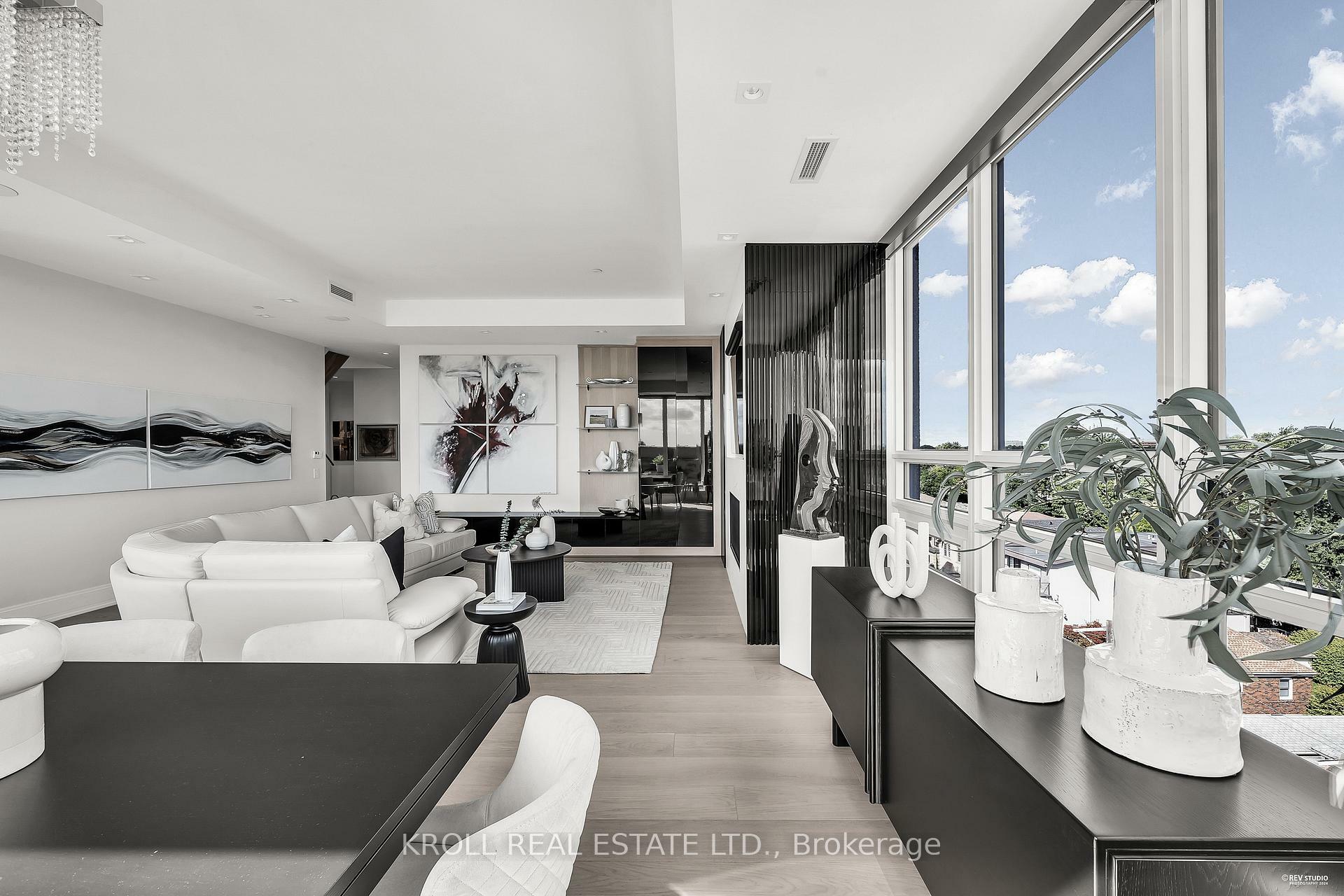 Property Photo: 355 Bedford Park Avenue 703 ON M5M 0B2