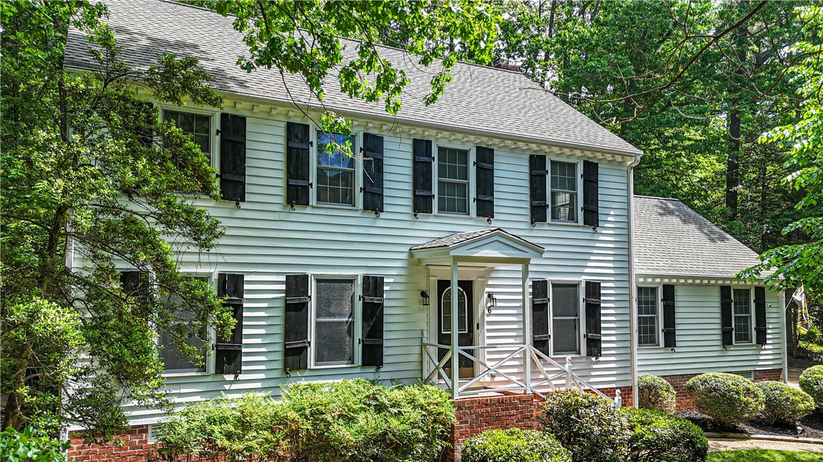 Property Photo: 6 Hastings Lane VA 23188