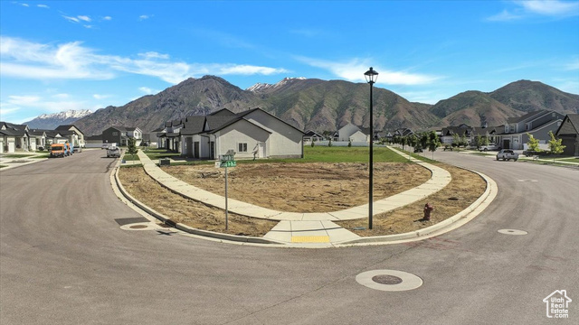 Property Photo:  121 N Santa Fe Dr W 105  UT 84664 