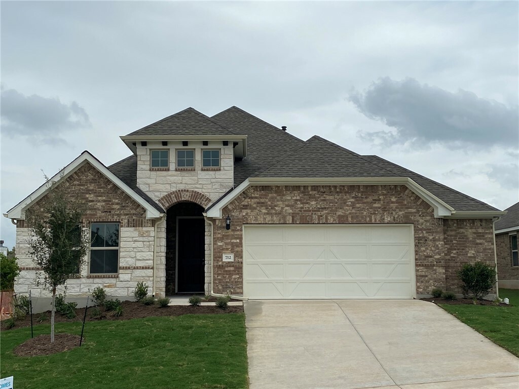 Property Photo: 712 Clear Spring Lane TX 78641