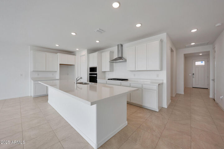 Property Photo:  793 W Riparian Drive  AZ 85140 