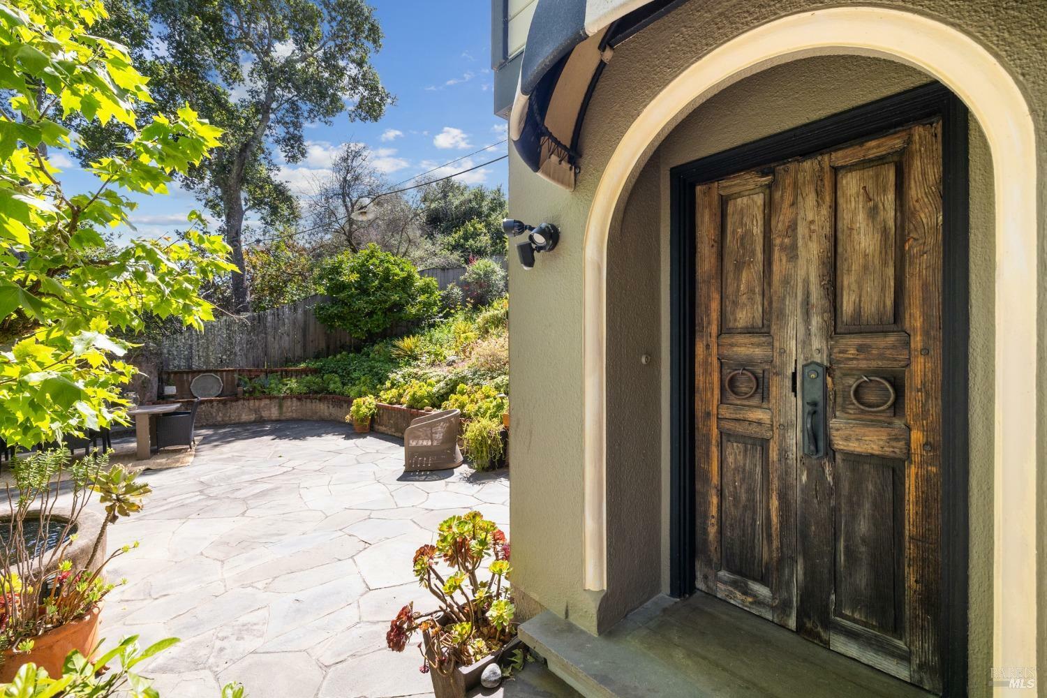 Property Photo: 16 Sunny Drive CA 94960