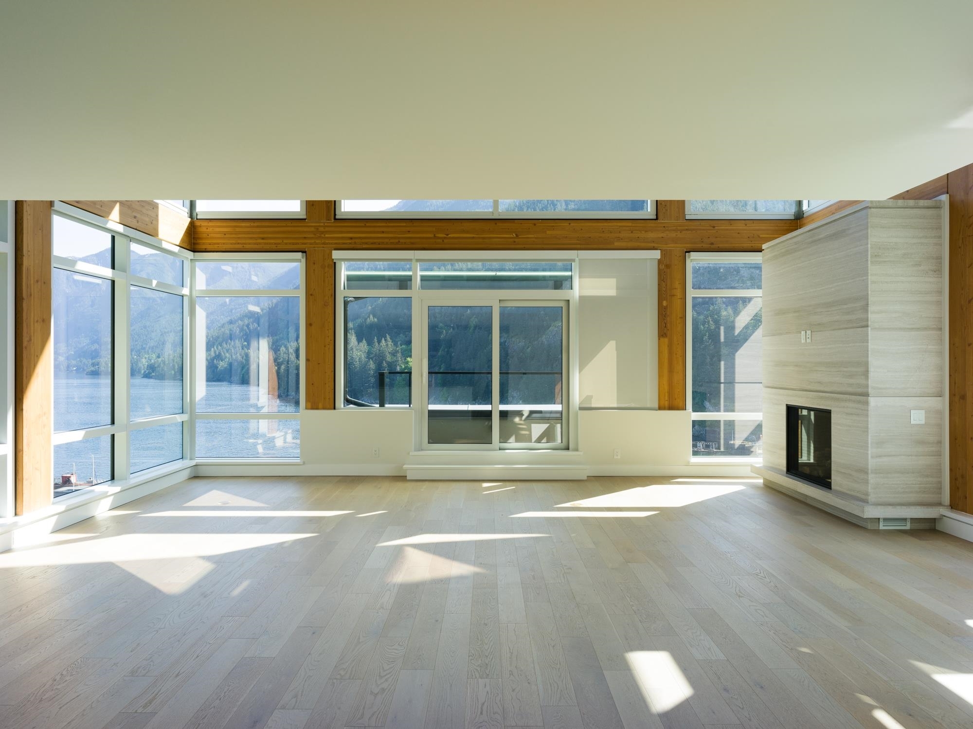 Property Photo: 6707 Nelson Avenue 1101 BC V7W 0A4