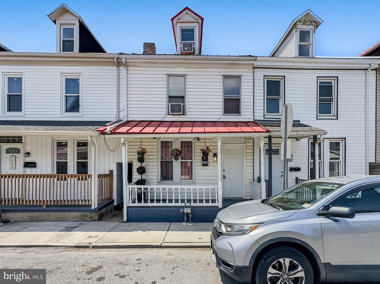 Property Photo: 366 S Norway Street PA 17403