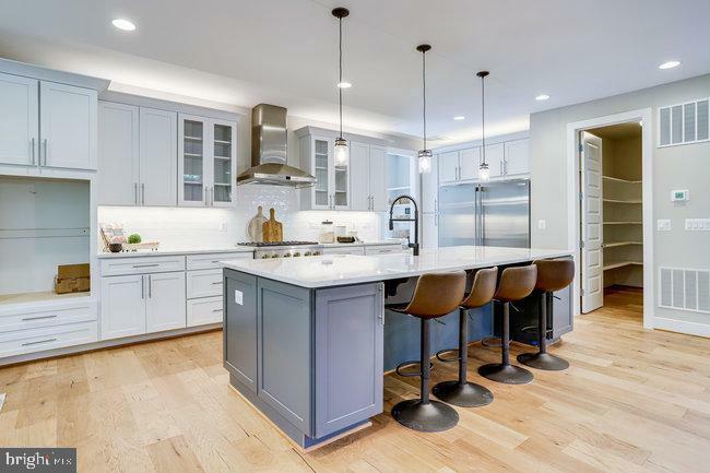 Property Photo: 1829 Griffith Road VA 22043