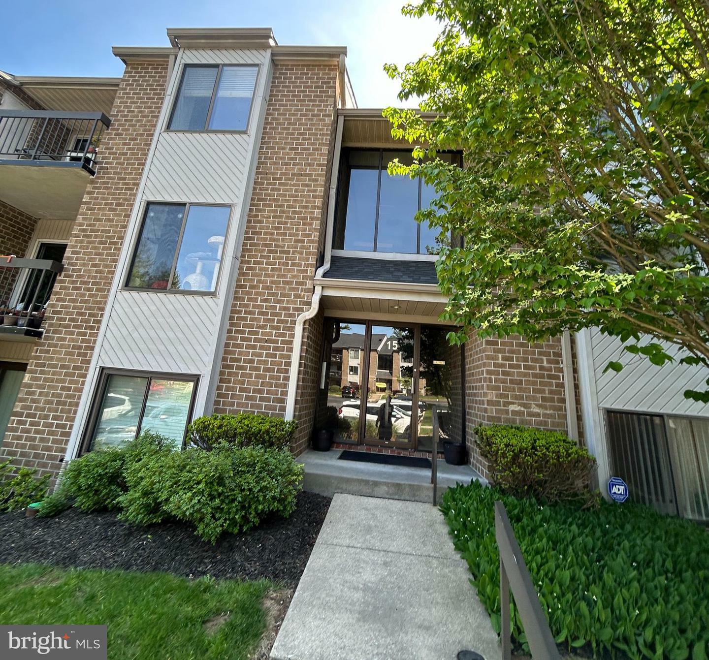 Property Photo: 15 Glenamoy Court 202 MD 21093