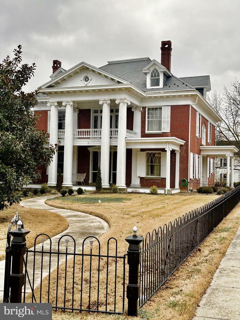 Property Photo: 11 Linden Avenue PA 17236