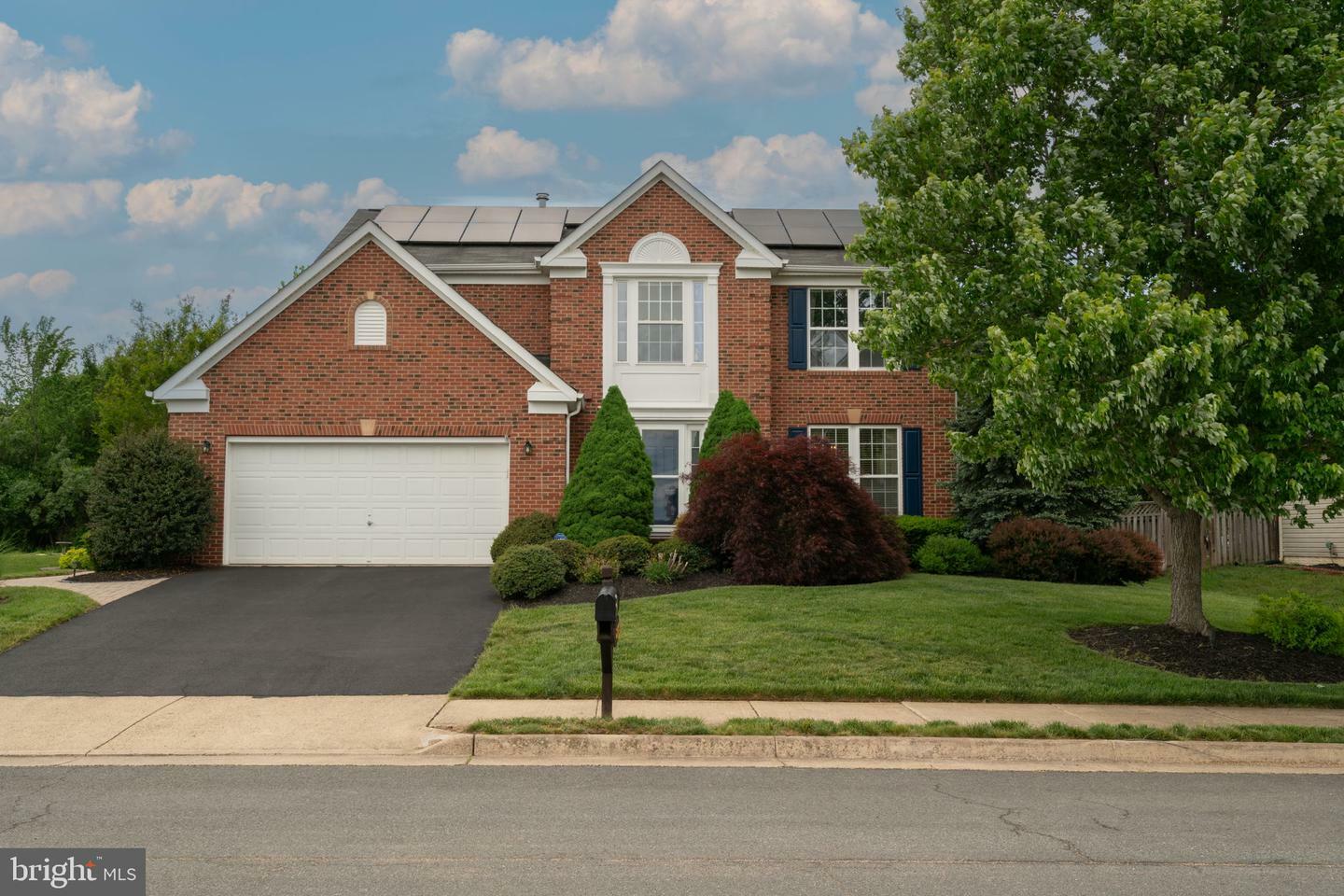 Property Photo: 10955 Southcoate Village Drive VA 22712