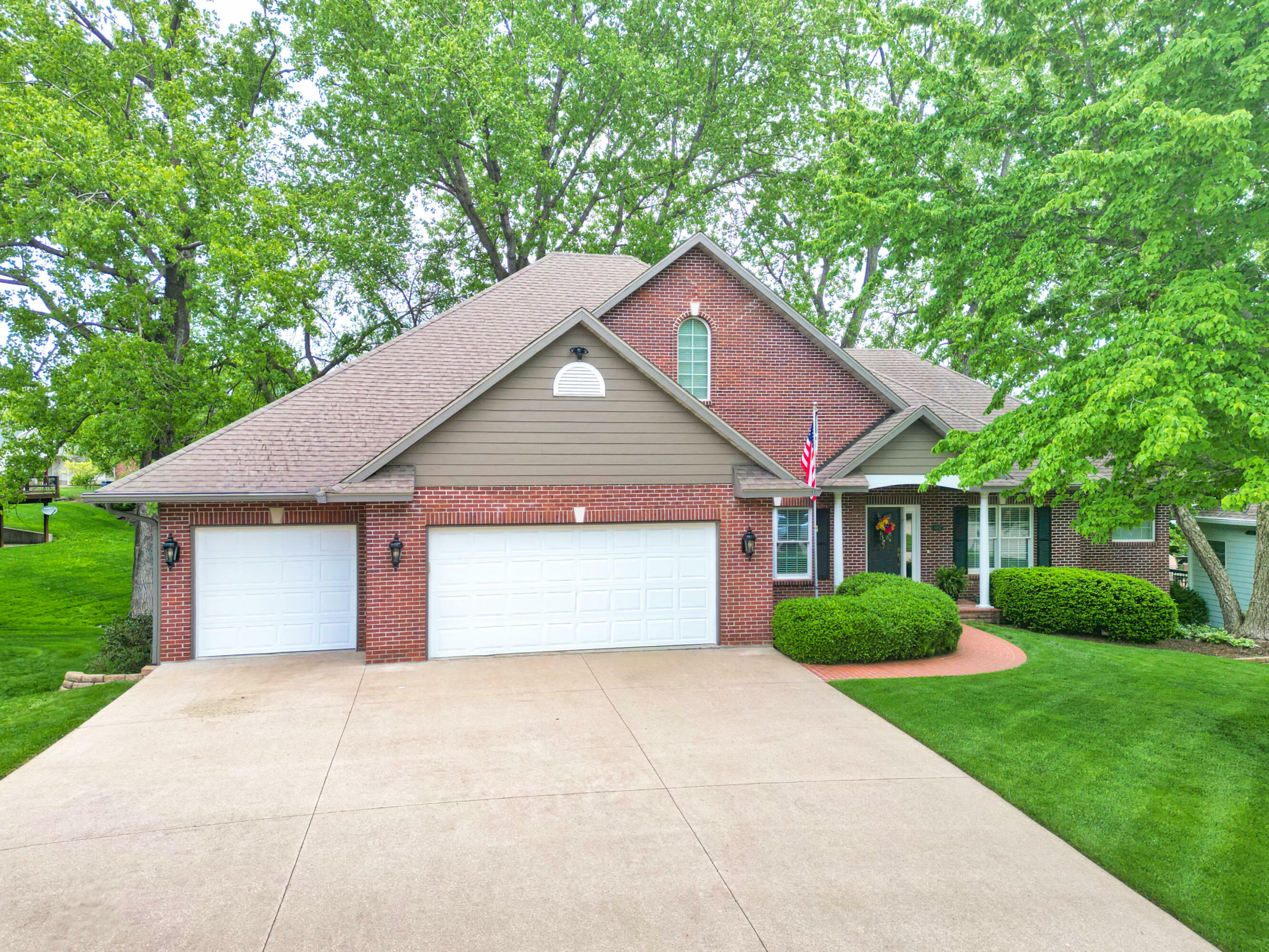 4012 S Fall Ridge Dr  Columbia MO 65203 photo