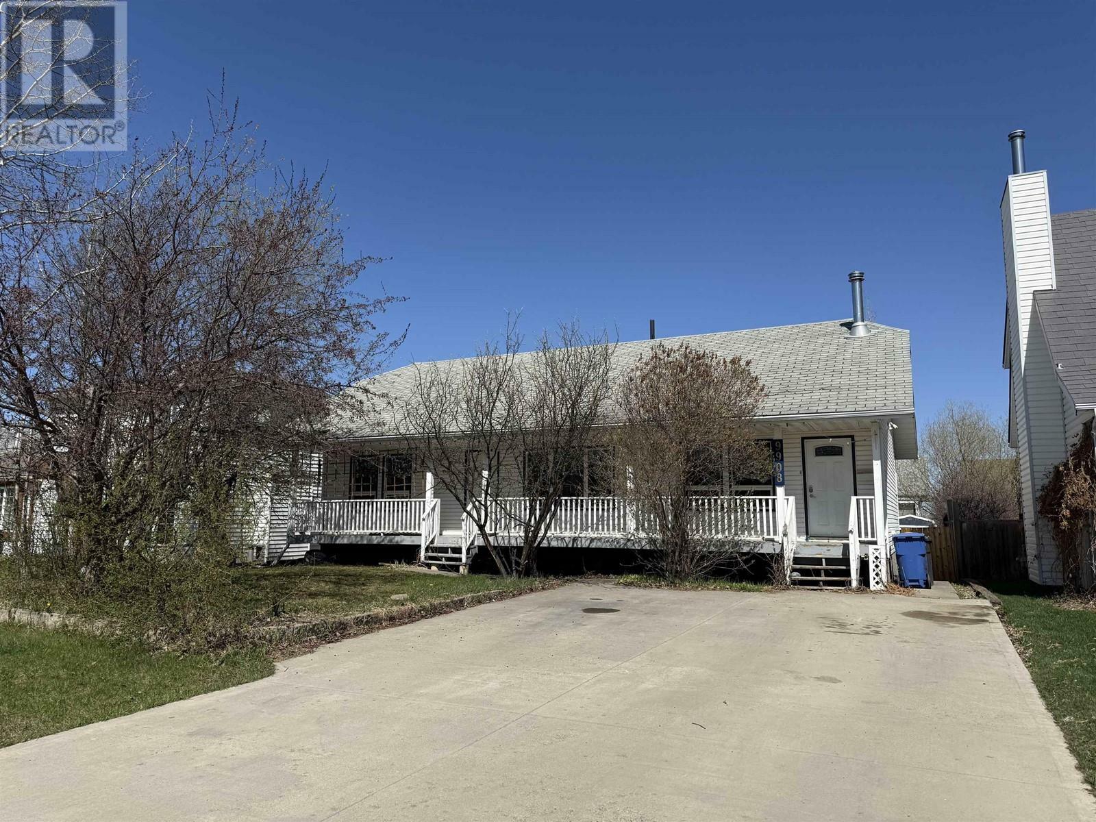 Property Photo: 9908 114 Avenue BC V1J 6L6