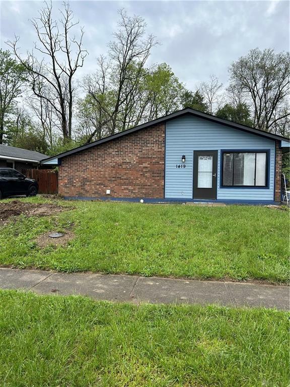 Property Photo: 1419 Norville Court OH 45417