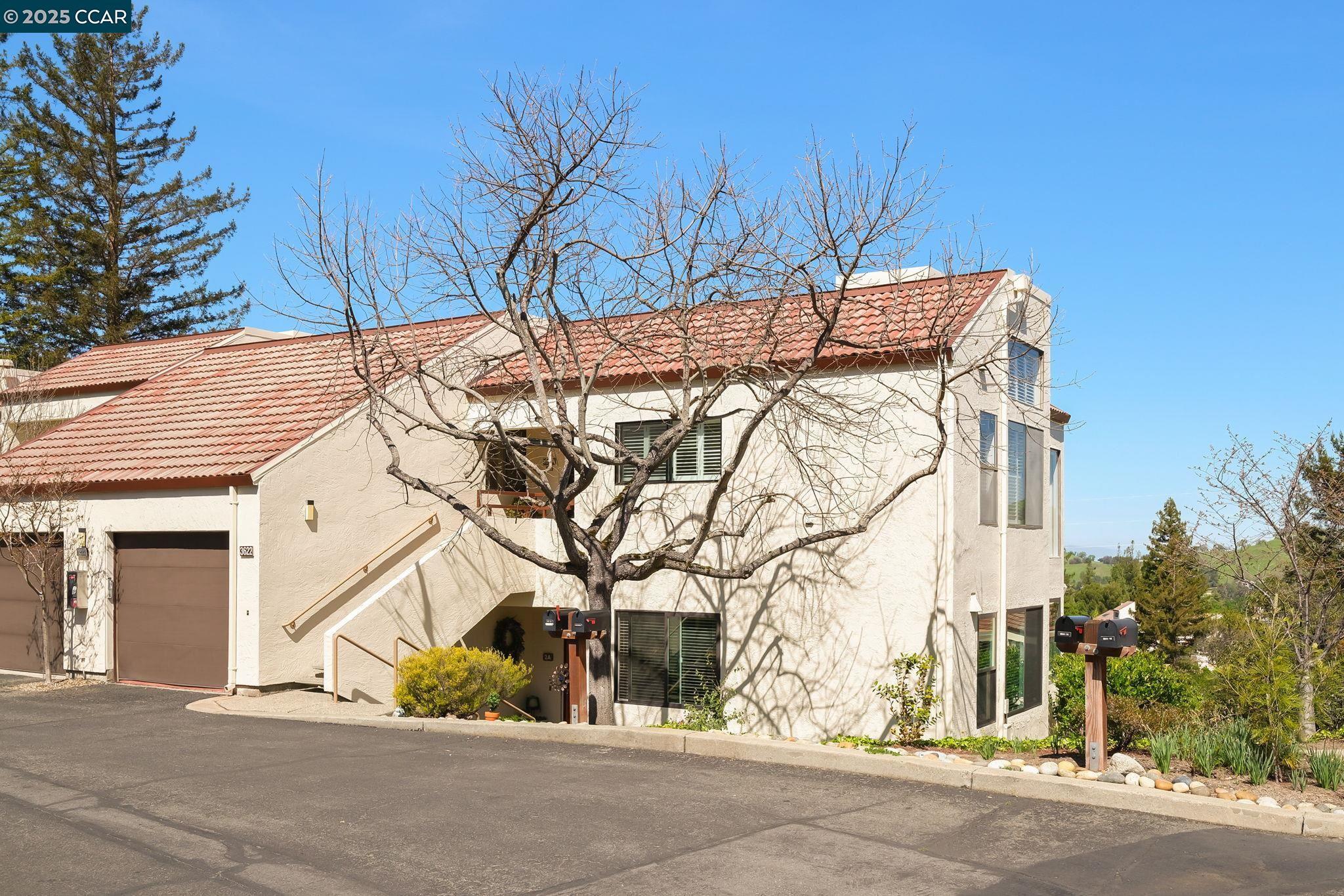Property Photo:  3622 Terra Granada Dr 2A  CA 94595 