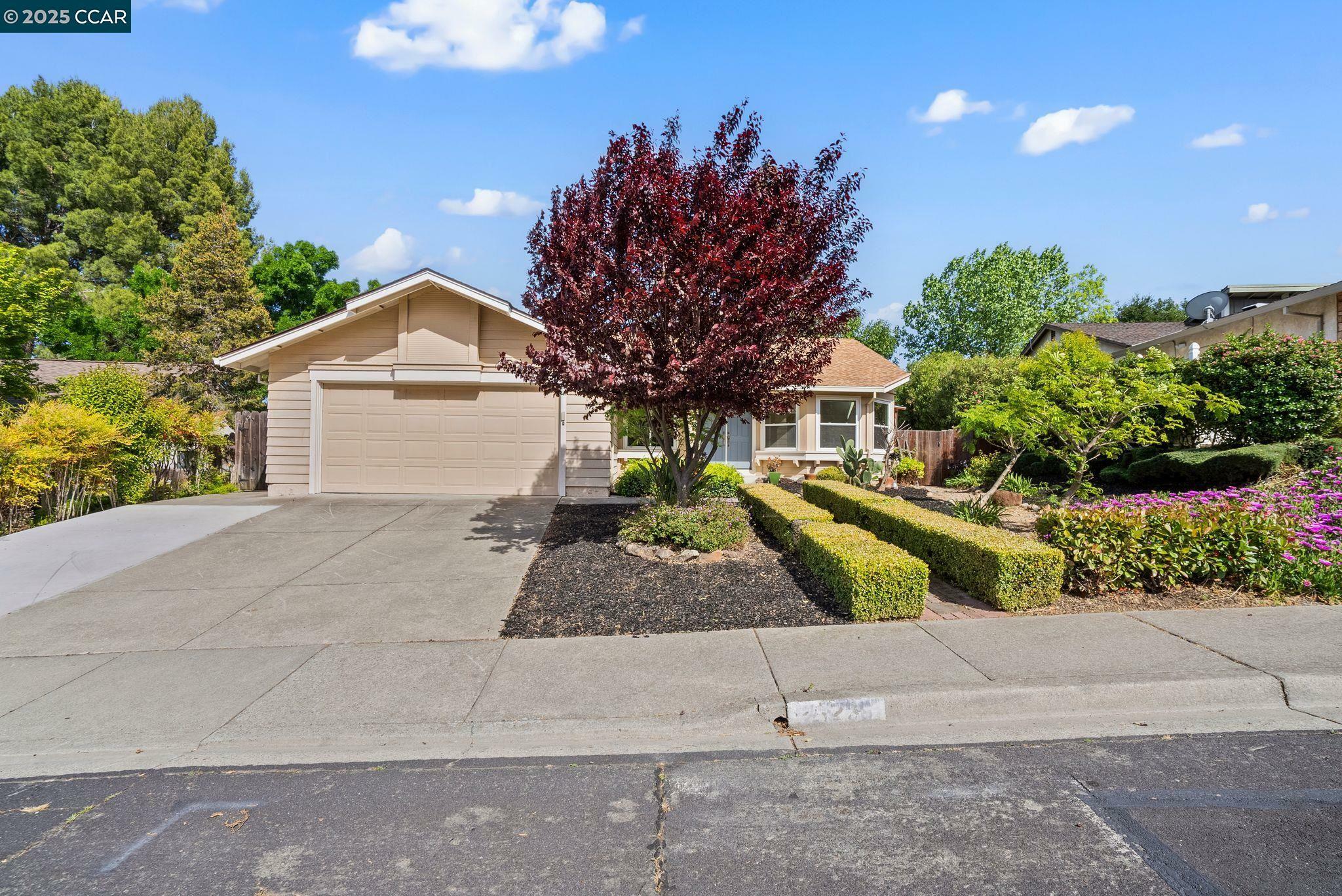Property Photo: 2526 Holly View Drive CA 94553