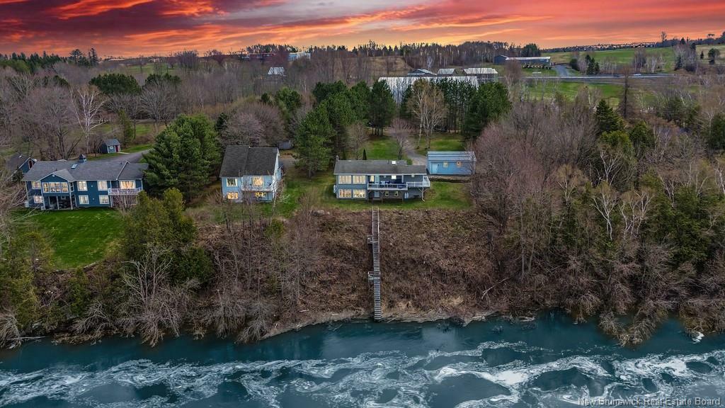 Photo de la propriété: 32 Eagle Court NB E3E 2G7