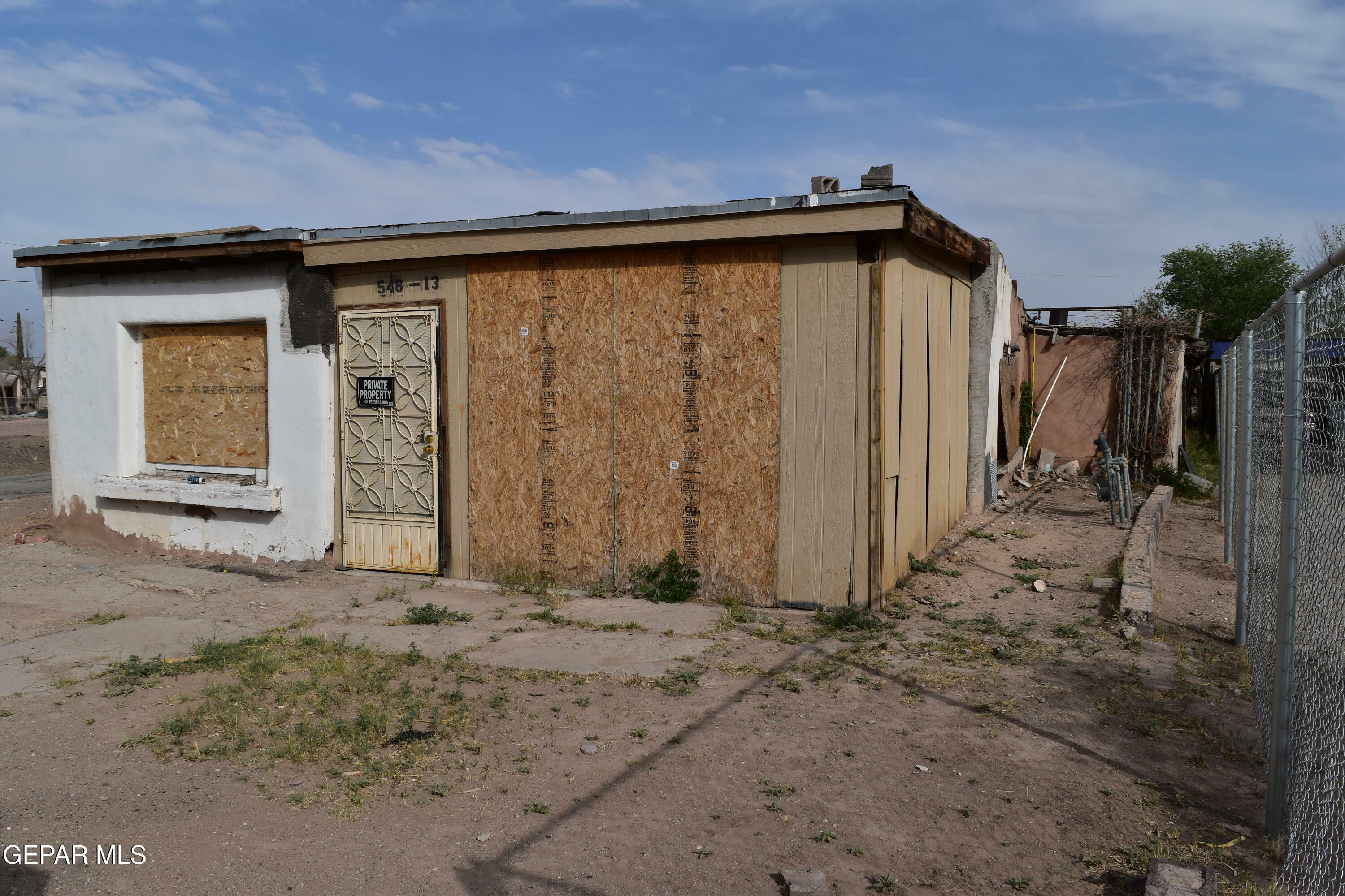 Property Photo: 548 Center Way TX 79915