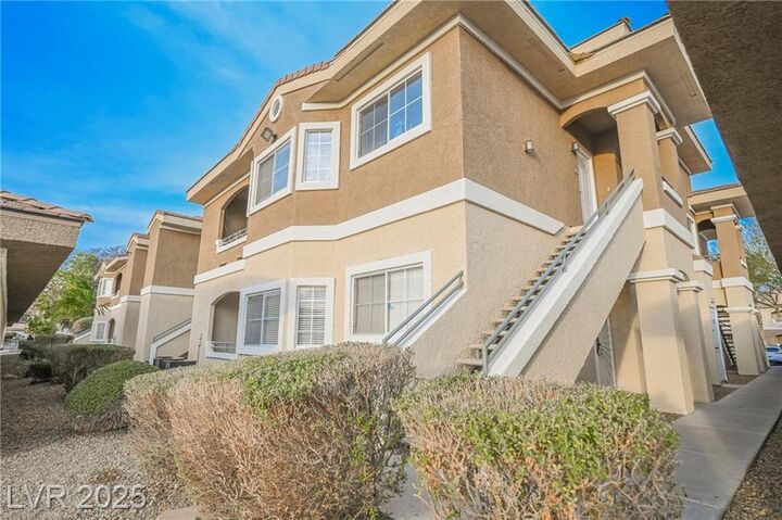 Property Photo: 833 Aspen Peak Loop 2216 NV 89011