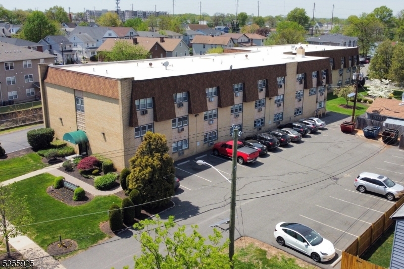 Property Photo: 300 W Munsell Ave Aa4 NJ 07036