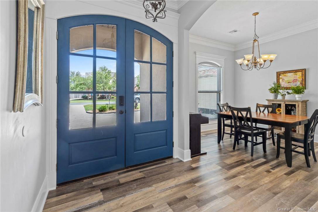 Property Photo: 633 N Jovita Road LA 70611