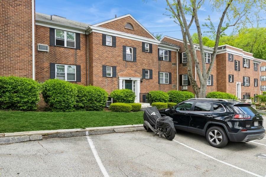 Property Photo: 133 S Highland Avenue Avenue 2-A5 NY 10562