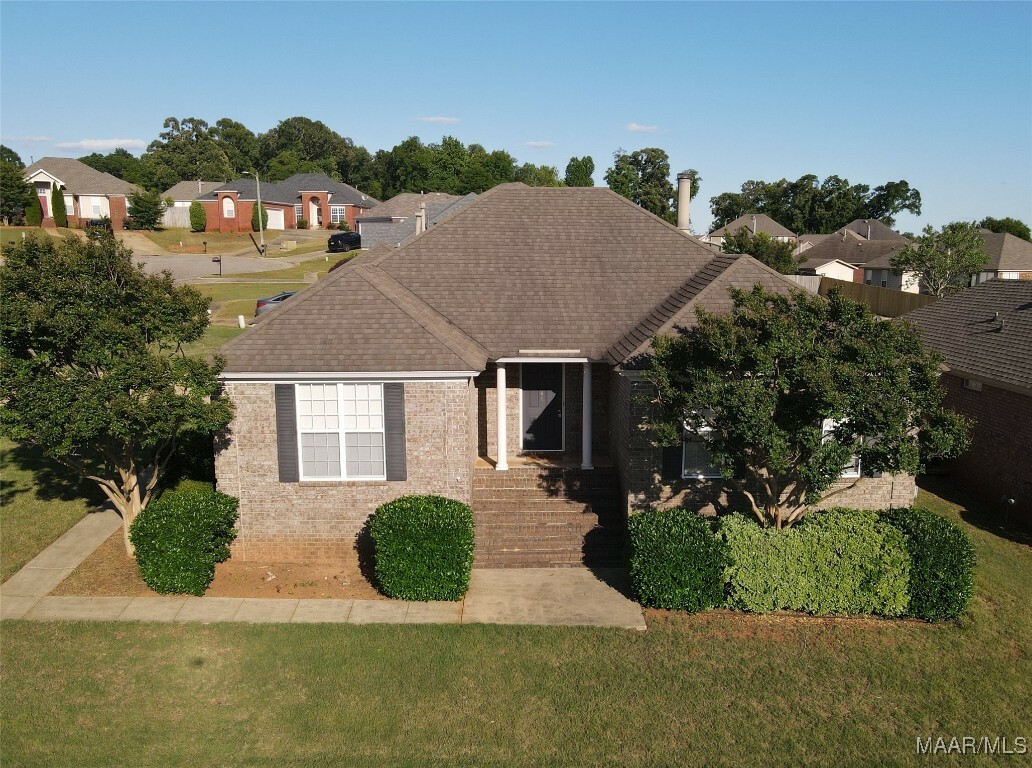 Property Photo: 1946 Regent Road AL 36066