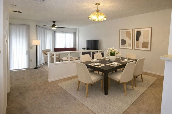 Property Photo:  672 Post Oak Circle 106  FL 32701 