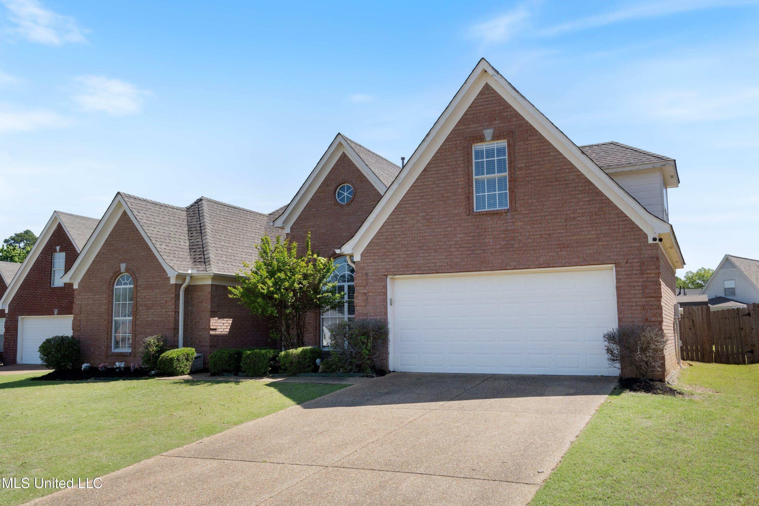 Property Photo: 7868 Plantation Ridge Cove MS 38654