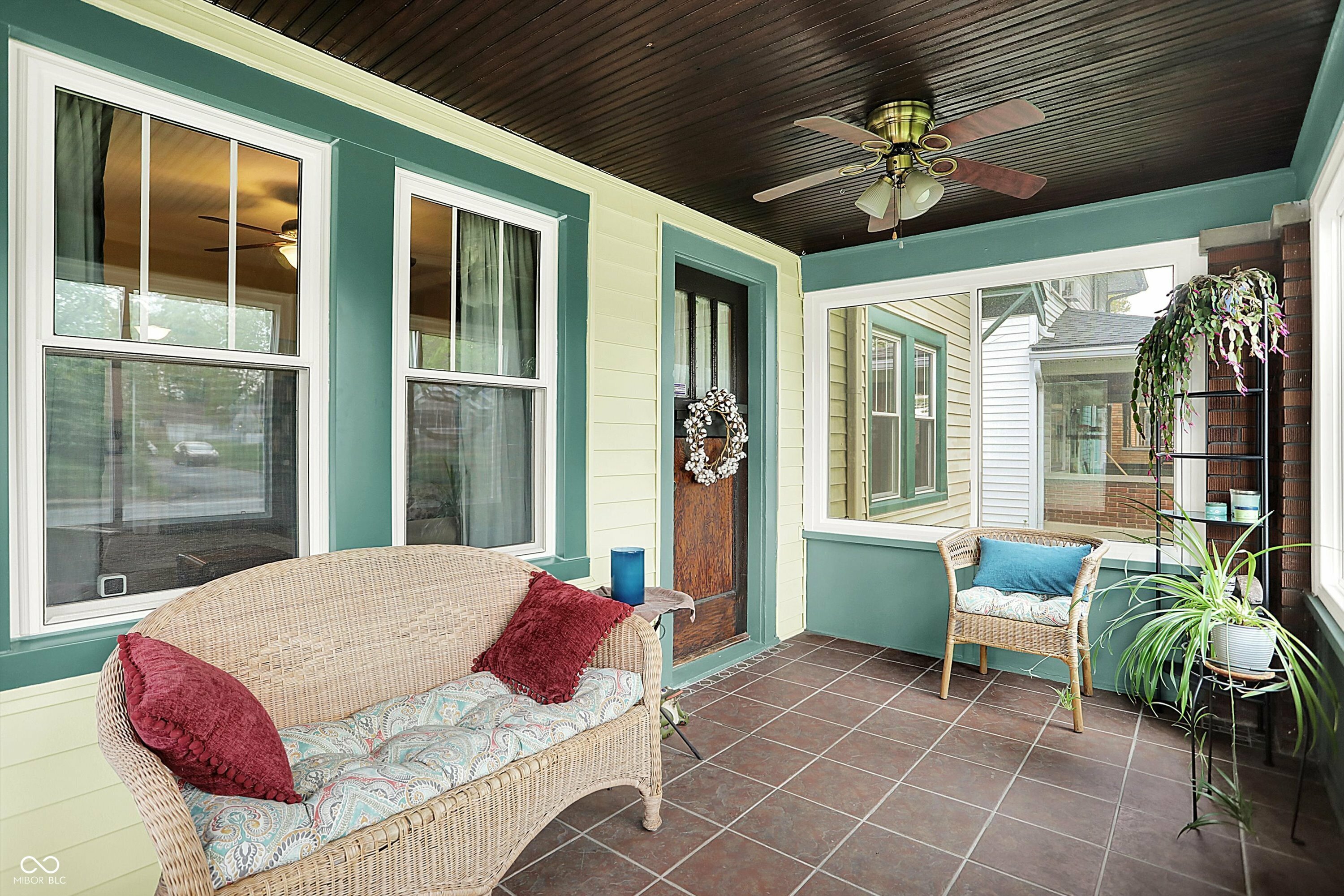 Property Photo: 844 N Emerson Avenue IN 46219