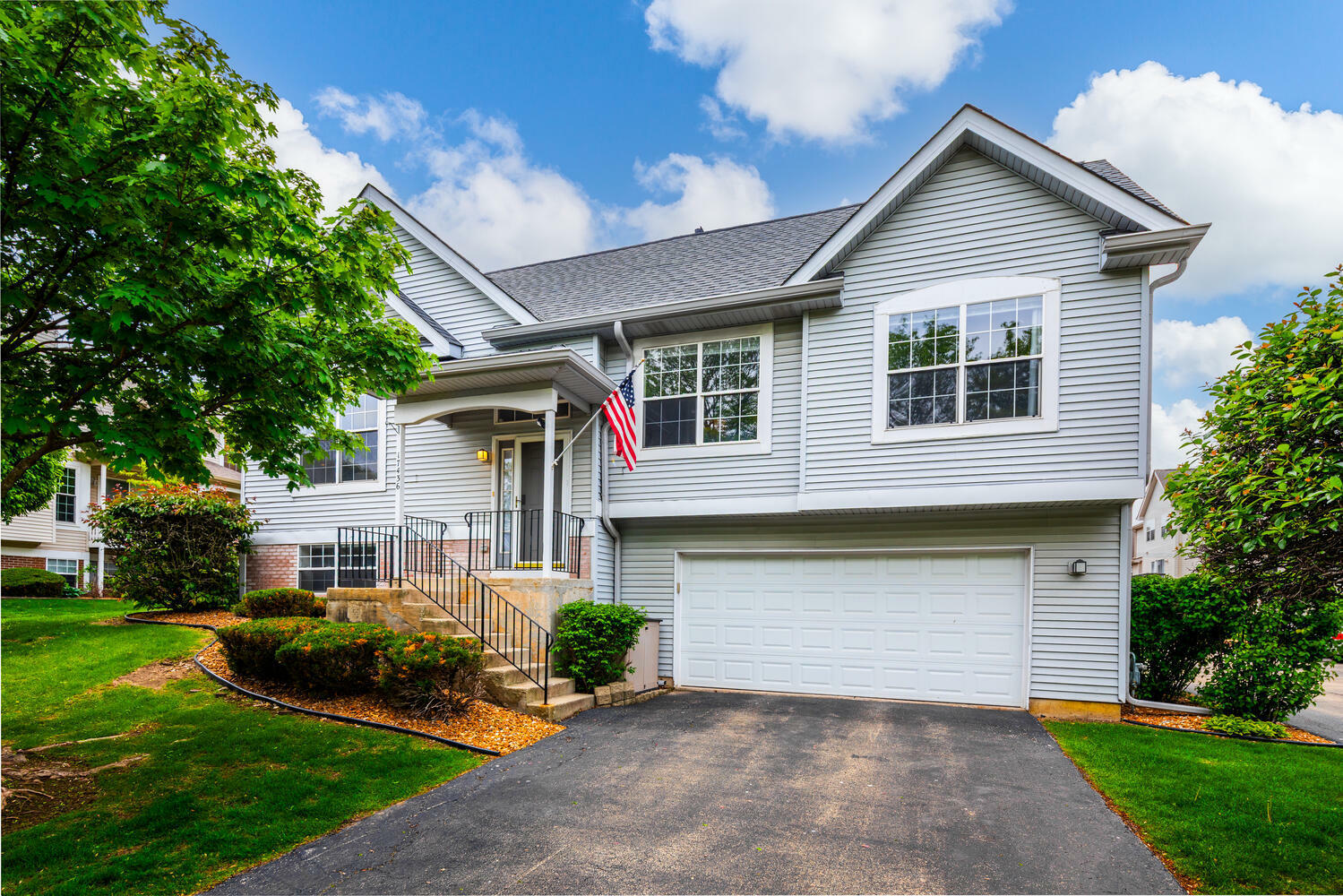 Property Photo: 17436 Teton Circle IL 60441