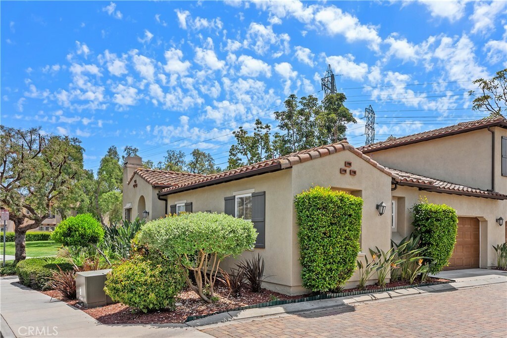 Property Photo: 94 Paseo Vista CA 92673