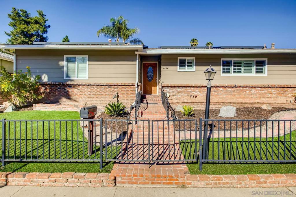 Property Photo: 4444 68th St CA 91942