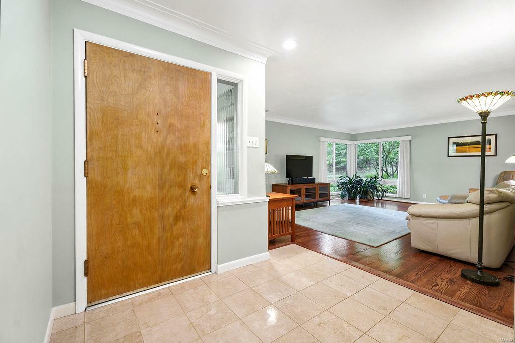 Property Photo: 404 Gabriel Drive MO 63122