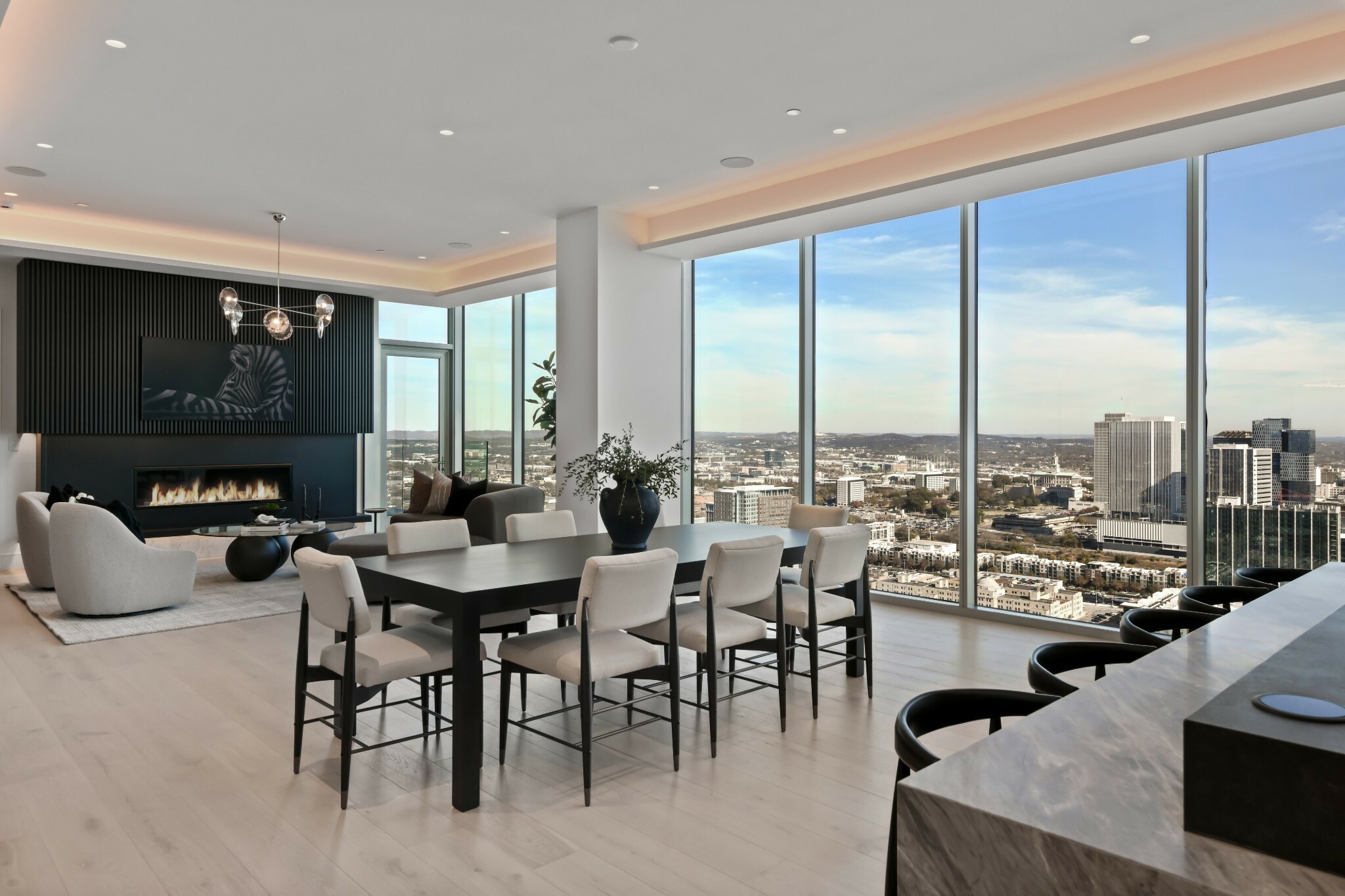 Property Photo: 1616 West End Ave 3202 TN 37203