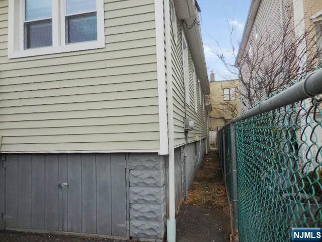 Property Photo:  222 Washington Avenue  NJ 07601 