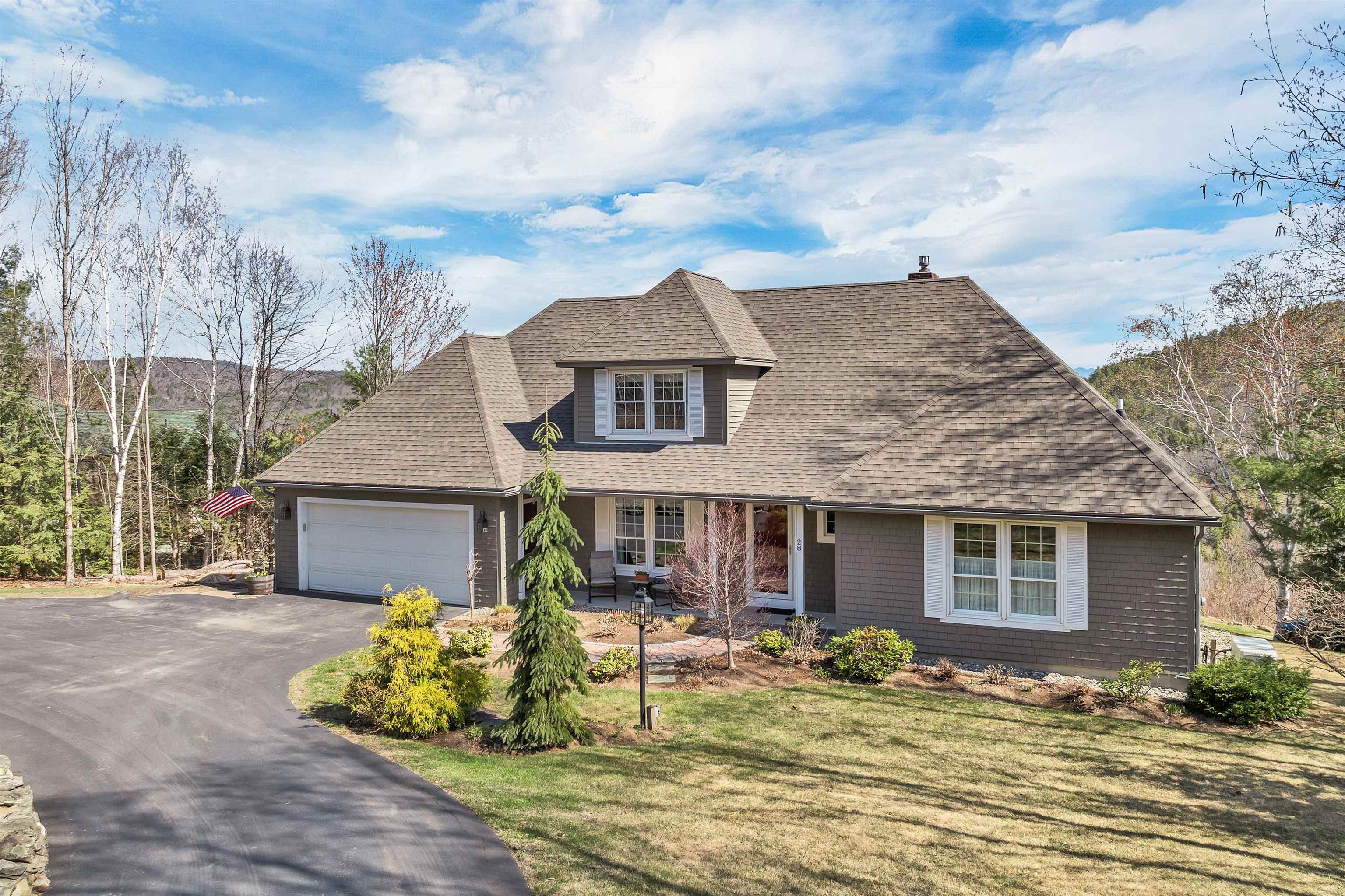 Property Photo: 28 Lake View Drive NH 03256