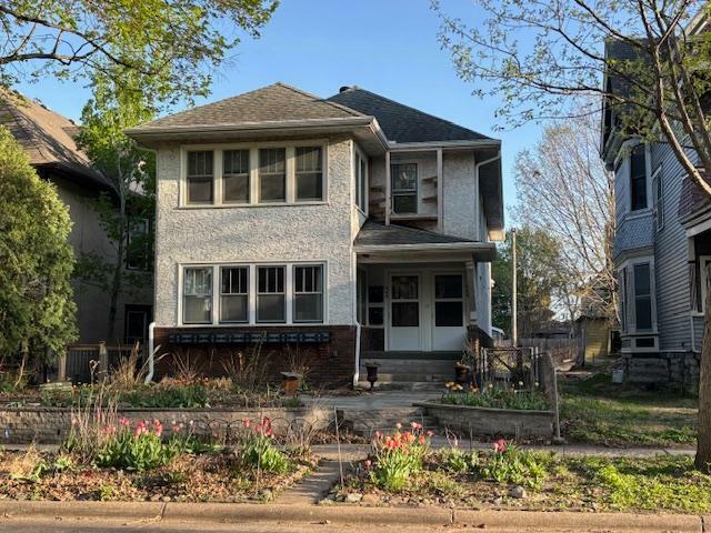 Property Photo: 946 Ashland Avenue MN 55104