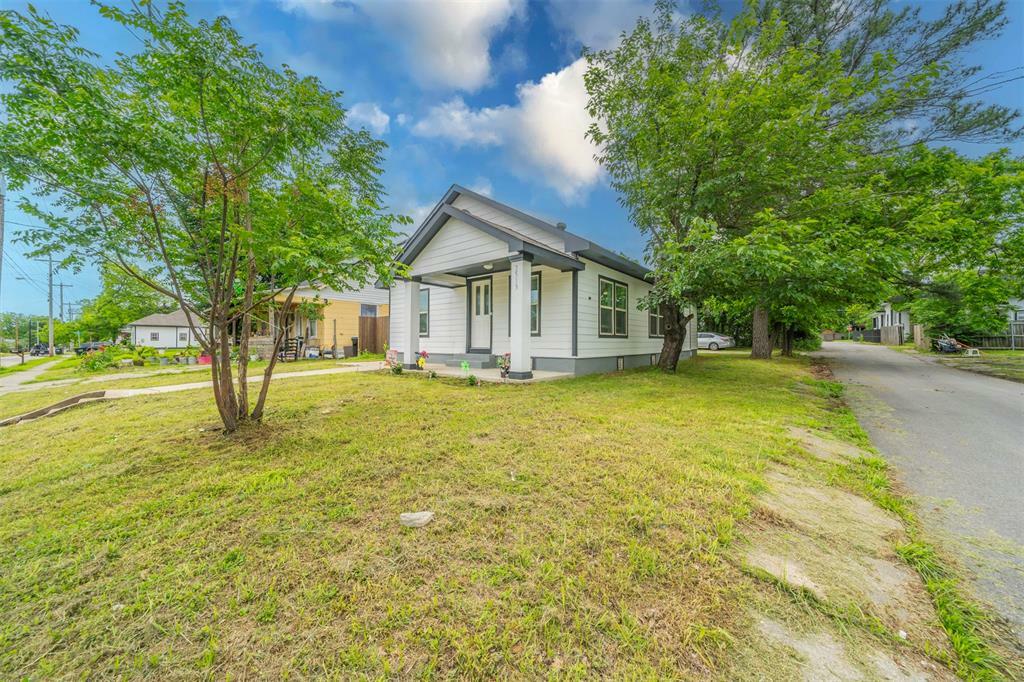 Property Photo: 3513 Caddo Street TX 75401